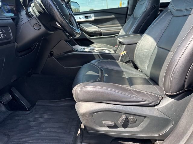 Used 2021 Ford Explorer ST w/ Equipment Group 401A image 18