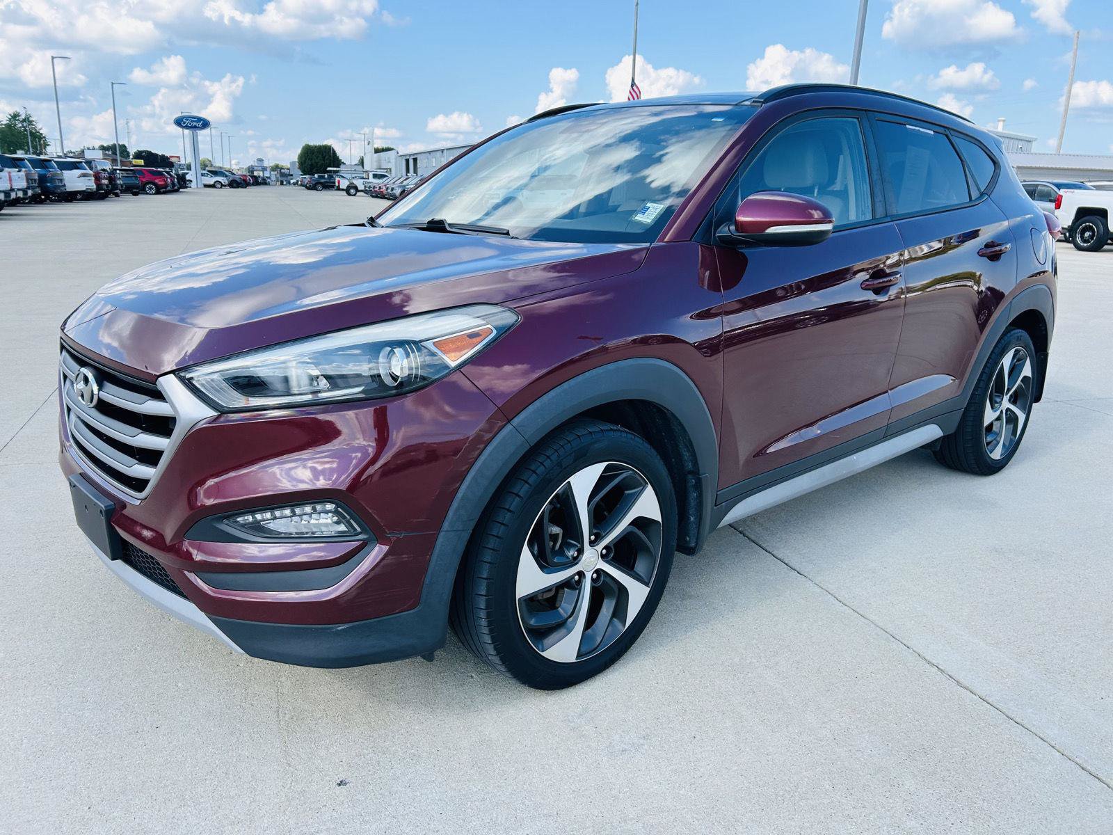Used 2018 Hyundai Tucson Value w/ Cargo Package AWD/4WD image 33
