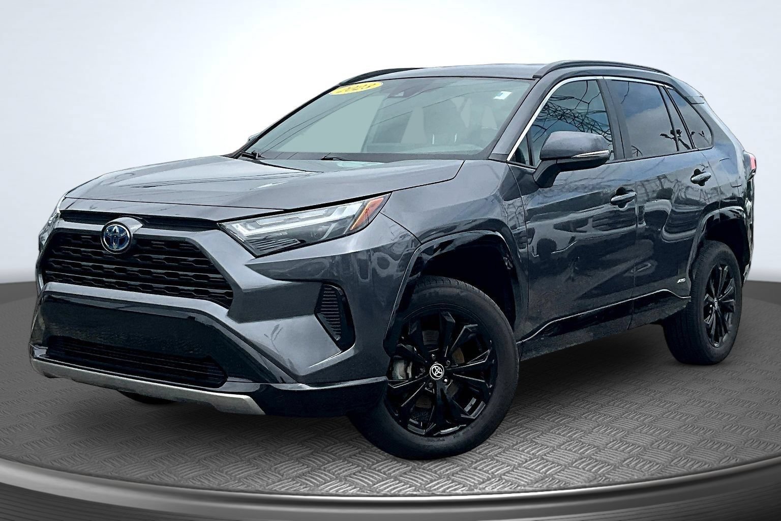 Used 2023 Toyota RAV4 SE AWD/4WD video 1