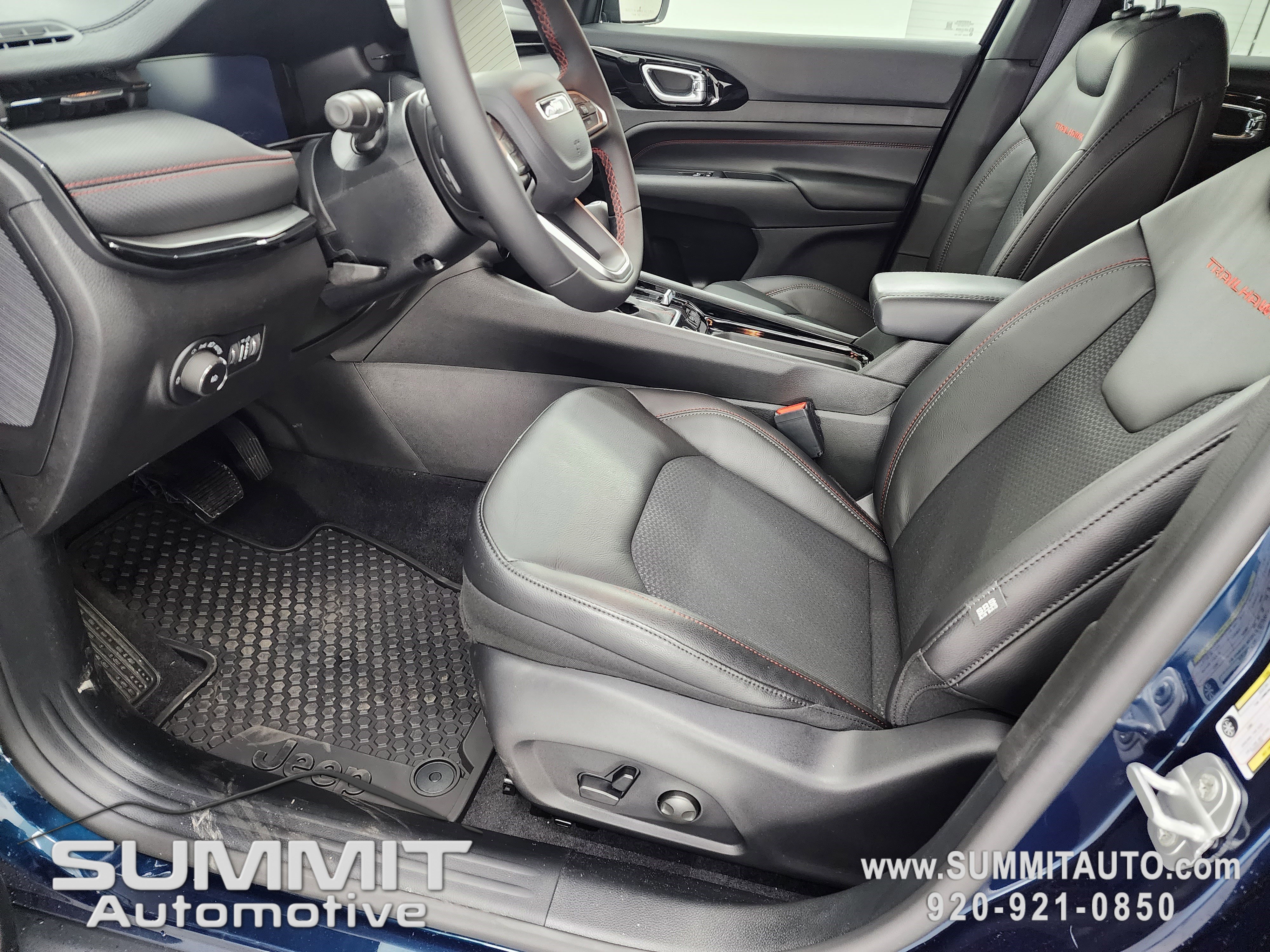 New 2026 Jeep Compass Trailhawk w/ Sun, Sound & Navigation Group image 9