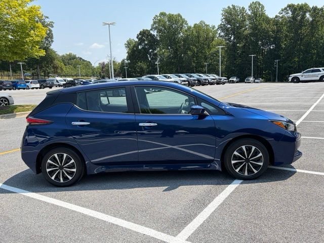 Used 2025 Nissan Leaf S FWD image 9