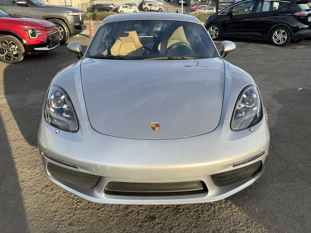 Used 2017 Porsche 718 Cayman S image 2