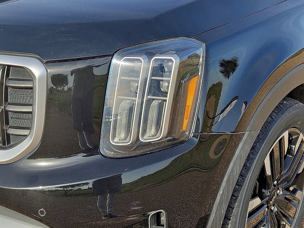 Used 2023 Kia Telluride SX FWD image 9