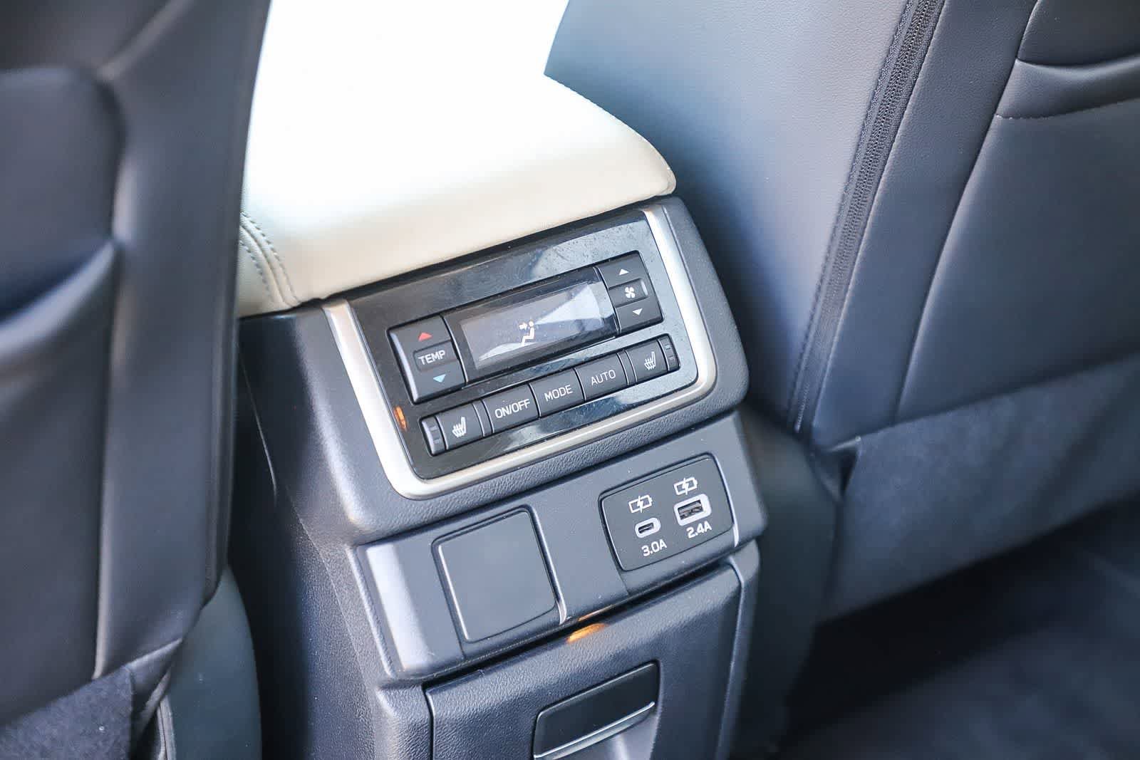 Used 2023 Subaru Ascent Limited AWD/4WD image 18