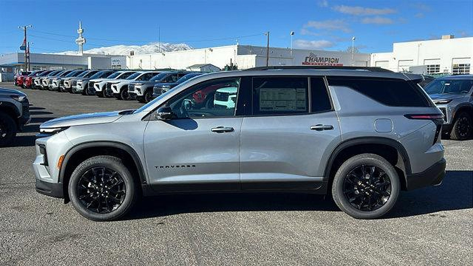 New 2026 Chevrolet Traverse LT w/ Midnight/Sport Edition image 8