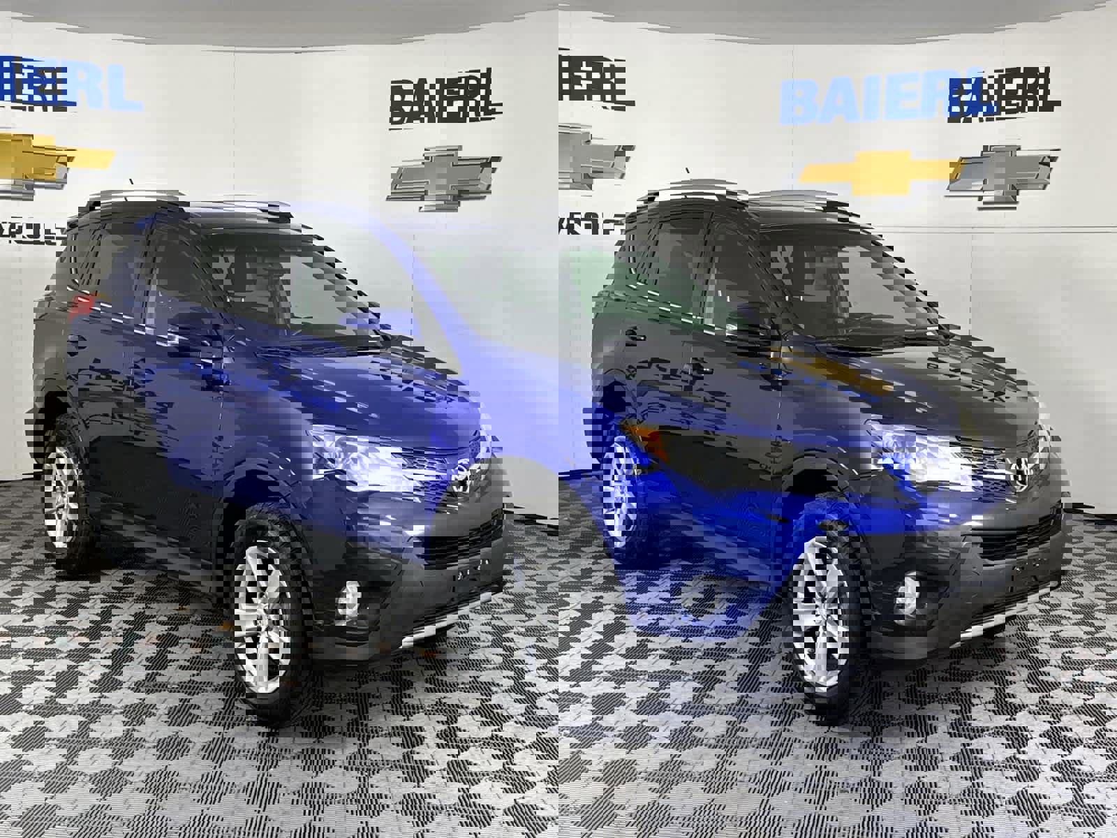 Used 2014 Toyota RAV4 XLE image 7