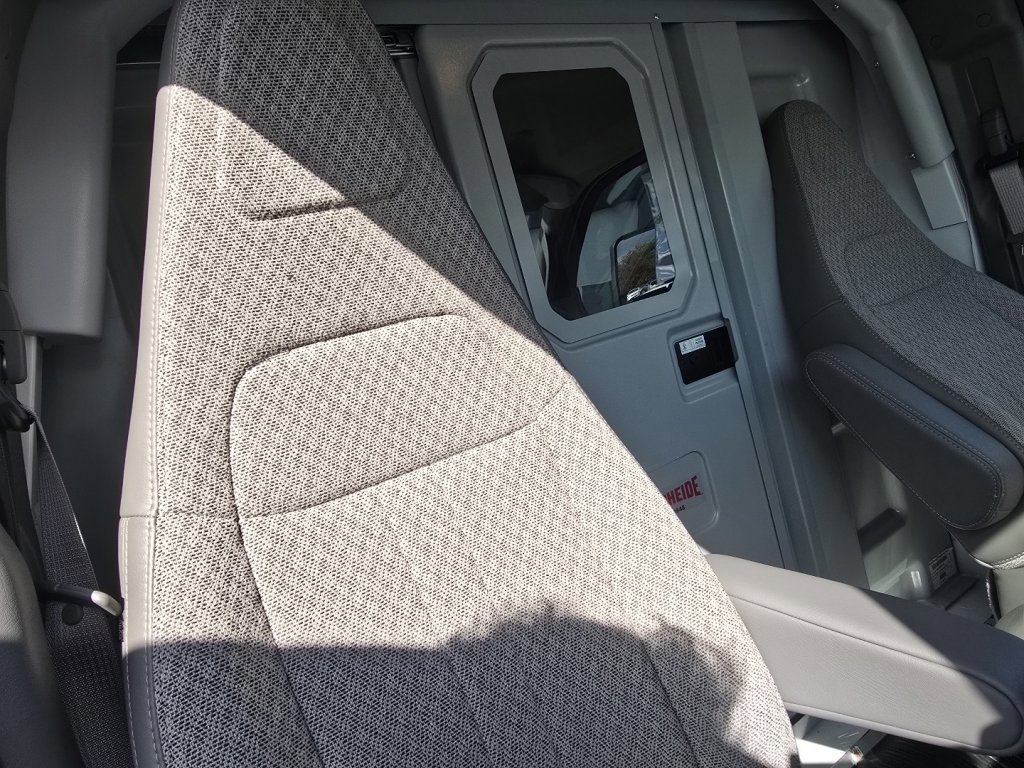 New 2025 Chevrolet Express 3500 w/ Power Convenience Package image 11