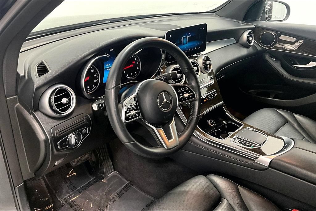 Used 2021 Mercedes-Benz GLC 300 image 13