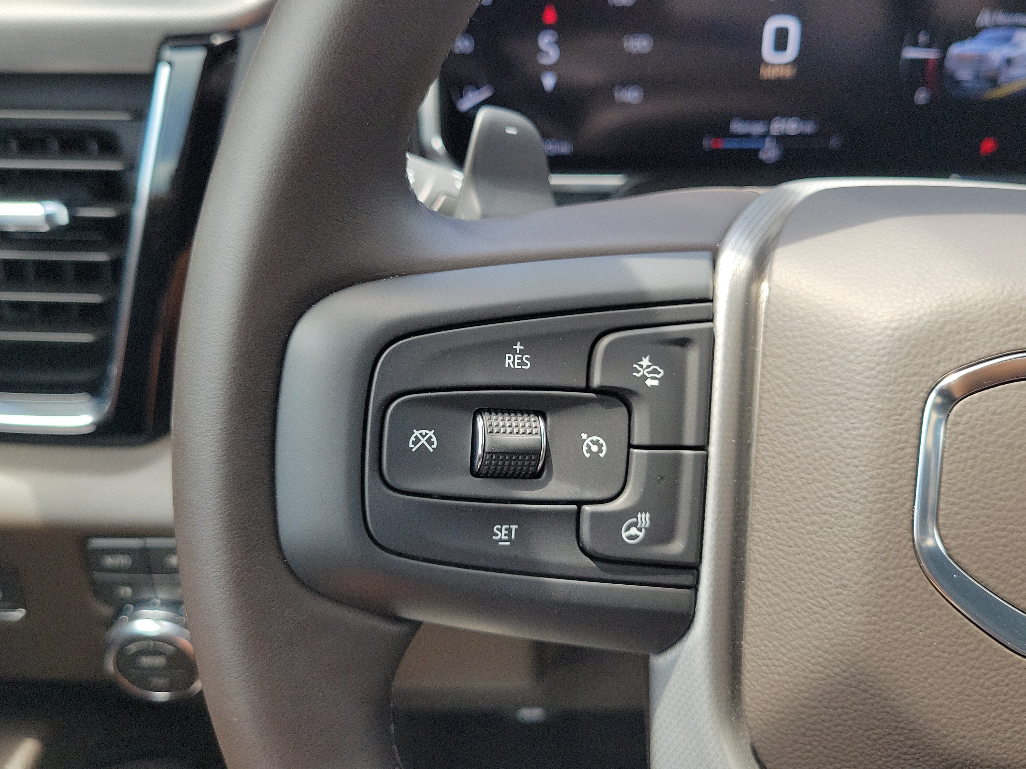 Used 2026 GMC Sierra 1500 Denali w/ Denali Reserve Package AWD/4WD image 25