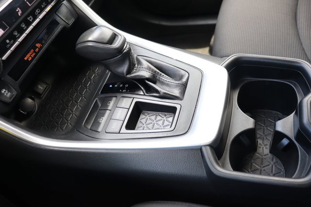 Used 2020 Toyota RAV4 LE w/ Carpet Mat Package FWD image 18