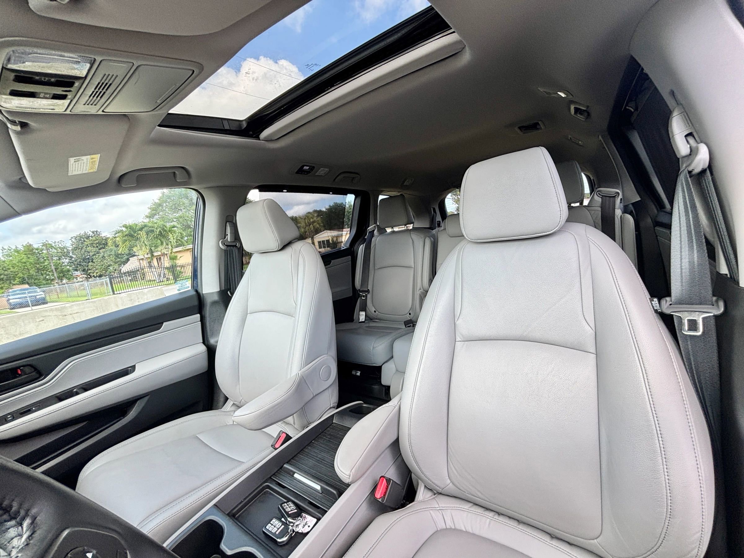 Used 2022 Honda Odyssey EX-L image 8