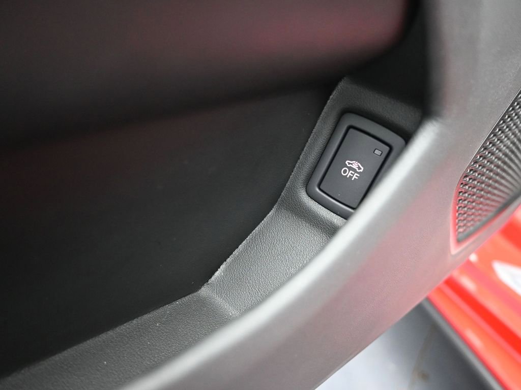 Used 2023 Lamborghini Huracan Tecnica image 18