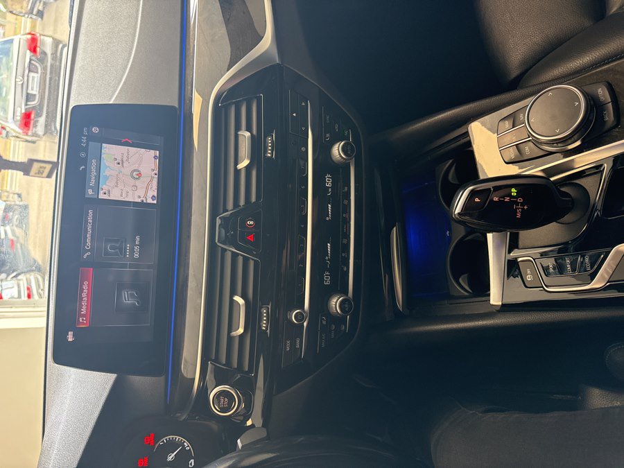 Used 2019 BMW 530e xDrive w/ Convenience Package AWD/4WD image 13