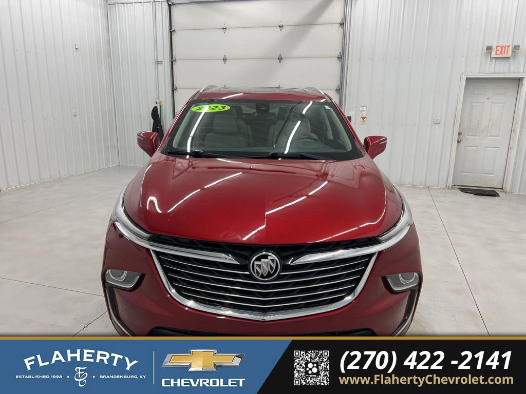 Used 2023 Buick Enclave Essence w/ Experience Buick Package image 7
