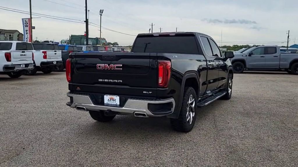 Used 2023 GMC Sierra 1500 SLT image 7