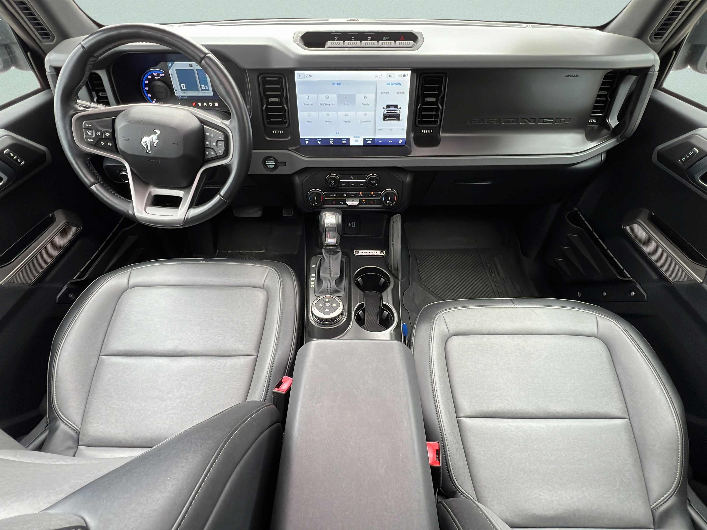 Used 2022 Ford Bronco Everglades AWD/4WD image 11