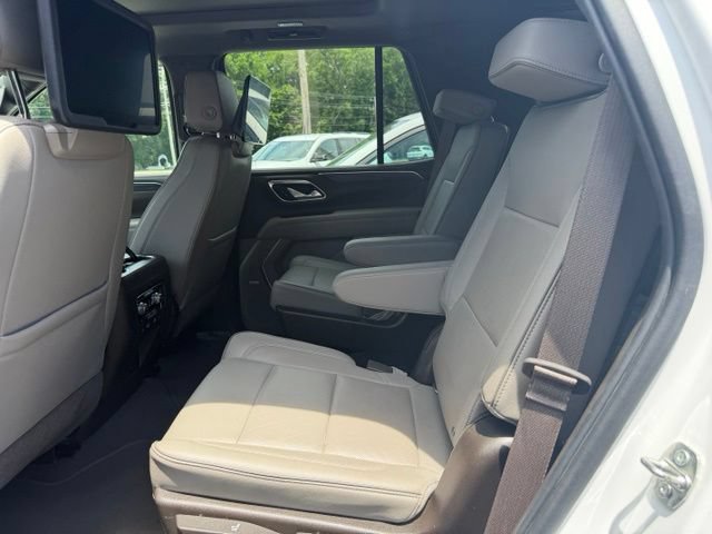 Certified 2021 GMC Yukon SLT w/ SLT Premium Package AWD/4WD image 14