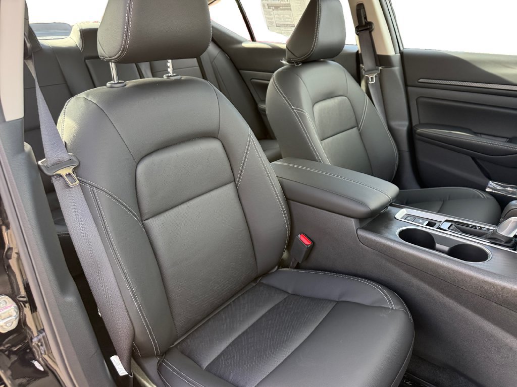 New 2026 Nissan Altima 2.5 SV w/ SV Premium Package AWD/4WD image 15