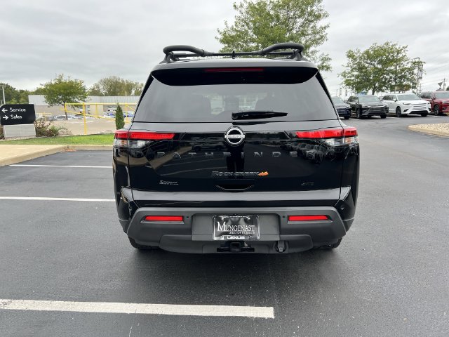 Used 2024 Nissan Pathfinder Rock Creek AWD/4WD image 4