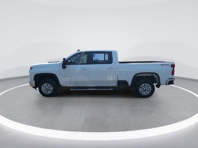Used 2025 Chevrolet Silverado 2500 LT w/ Convenience Package AWD/4WD image 5