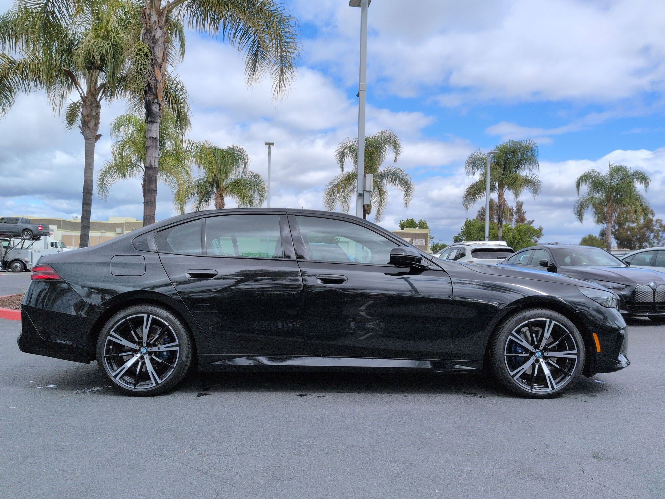 Certified 2024 BMW 530i w/ M Sport Package RWD image 11