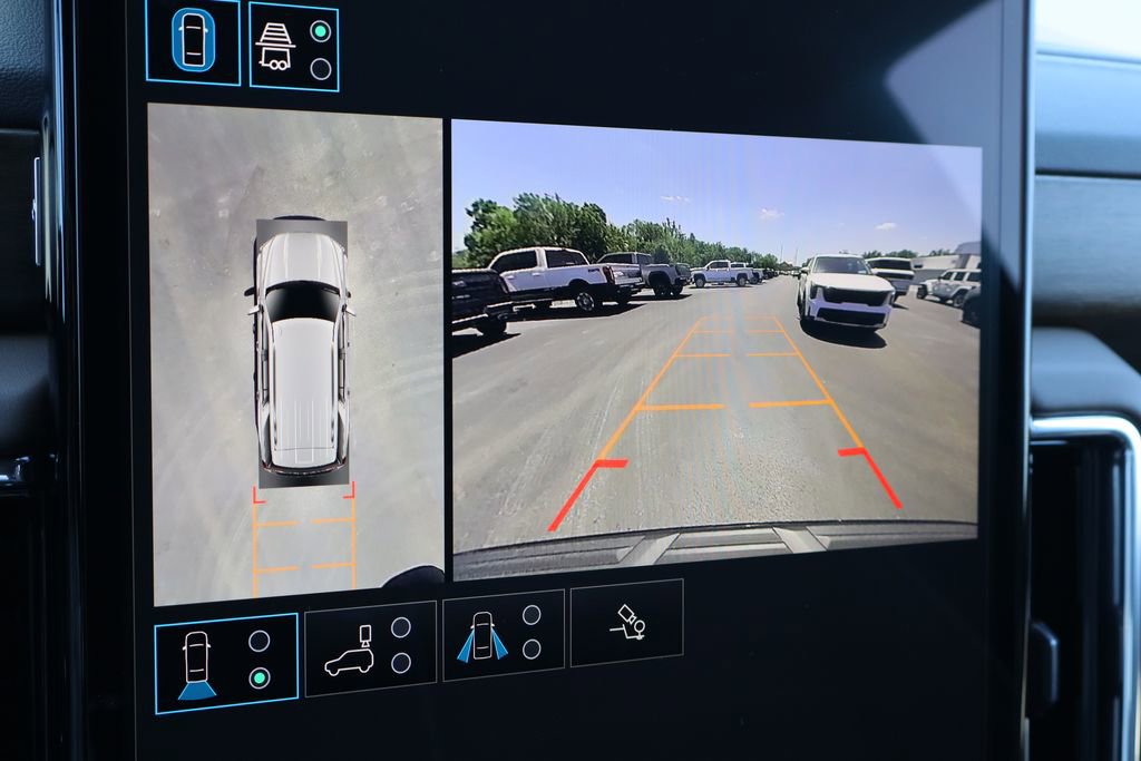 Used 2026 GMC Yukon Denali Ultimate image 17