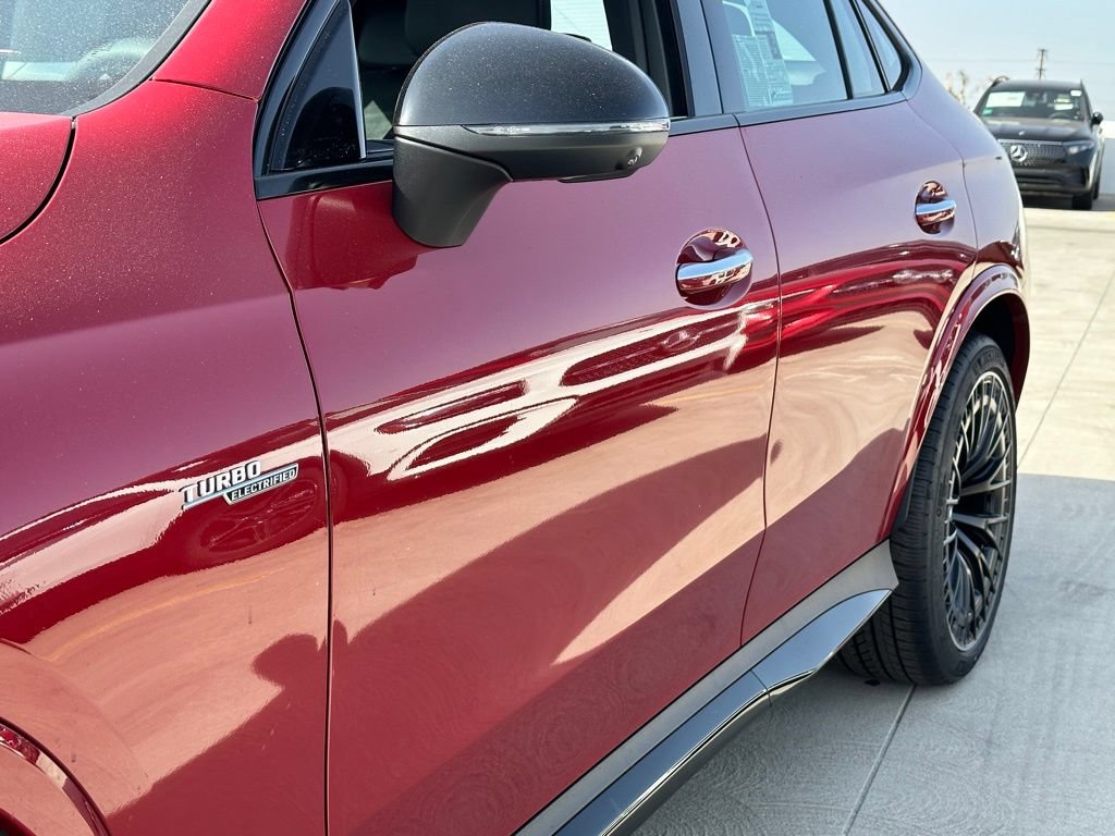 New 2025 Mercedes-Benz GLC 43 AMG 4MATIC Coupe image 9