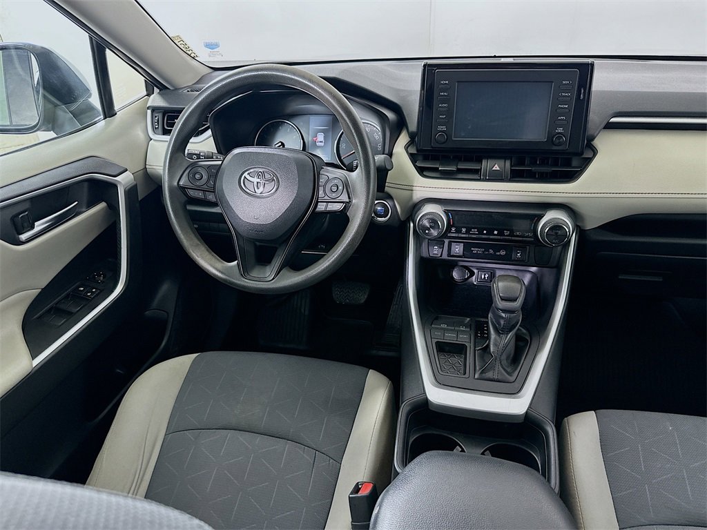 Used 2019 Toyota RAV4 XLE image 17