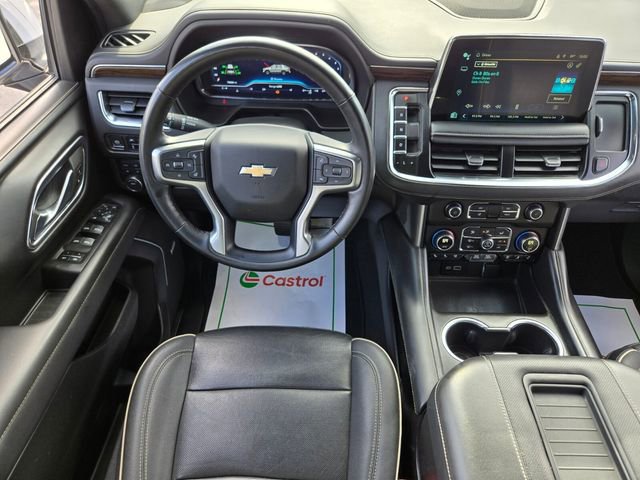 Used 2023 Chevrolet Suburban Premier image 11