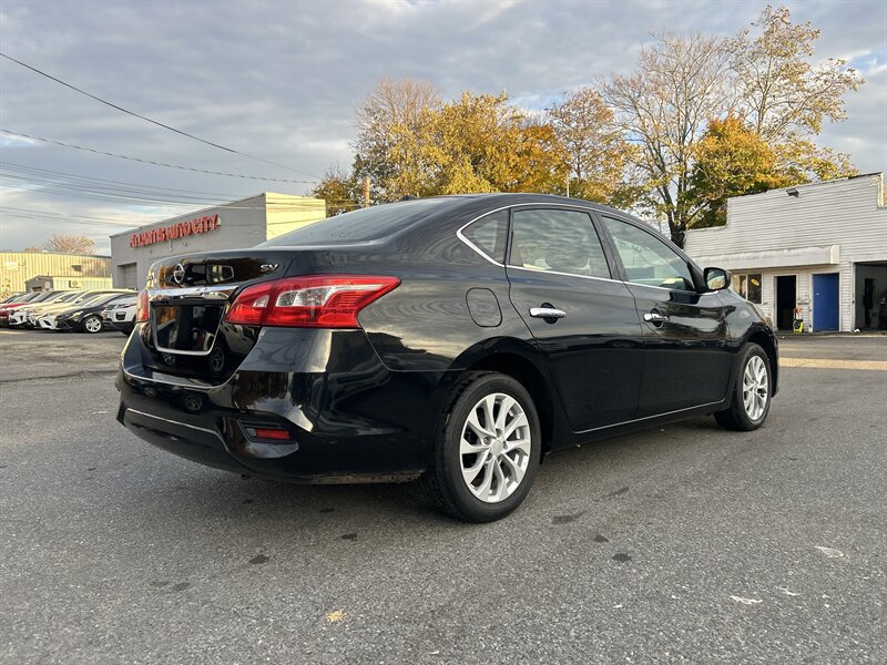 Used 2018 Nissan Sentra SV FWD image 4