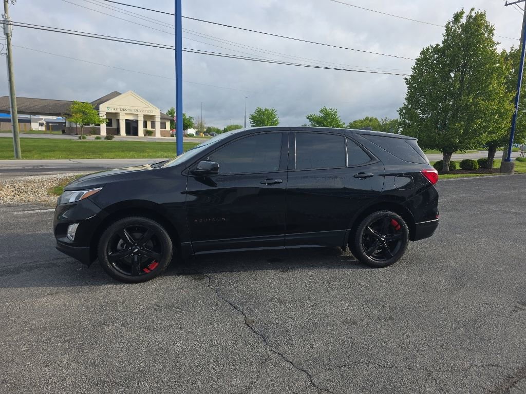 Used 2020 Chevrolet Equinox LT FWD image 2
