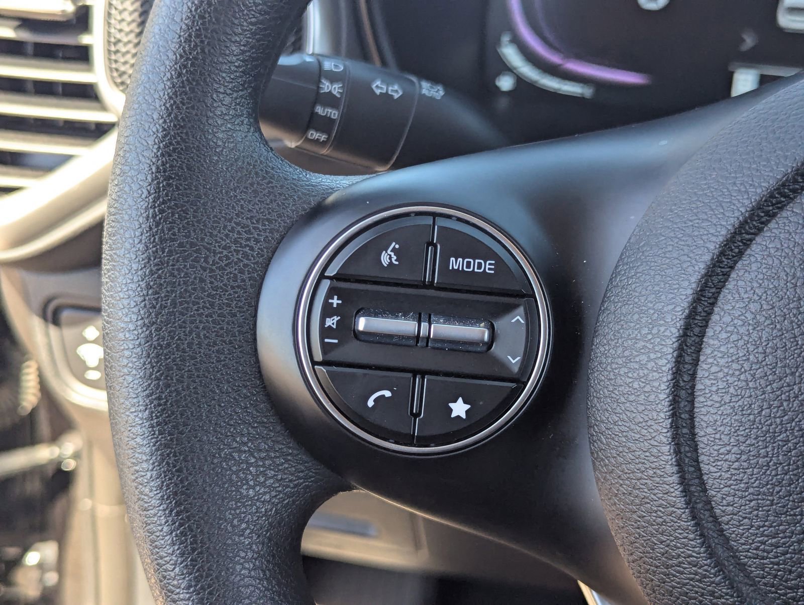 Used 2025 Kia Soul S image 26