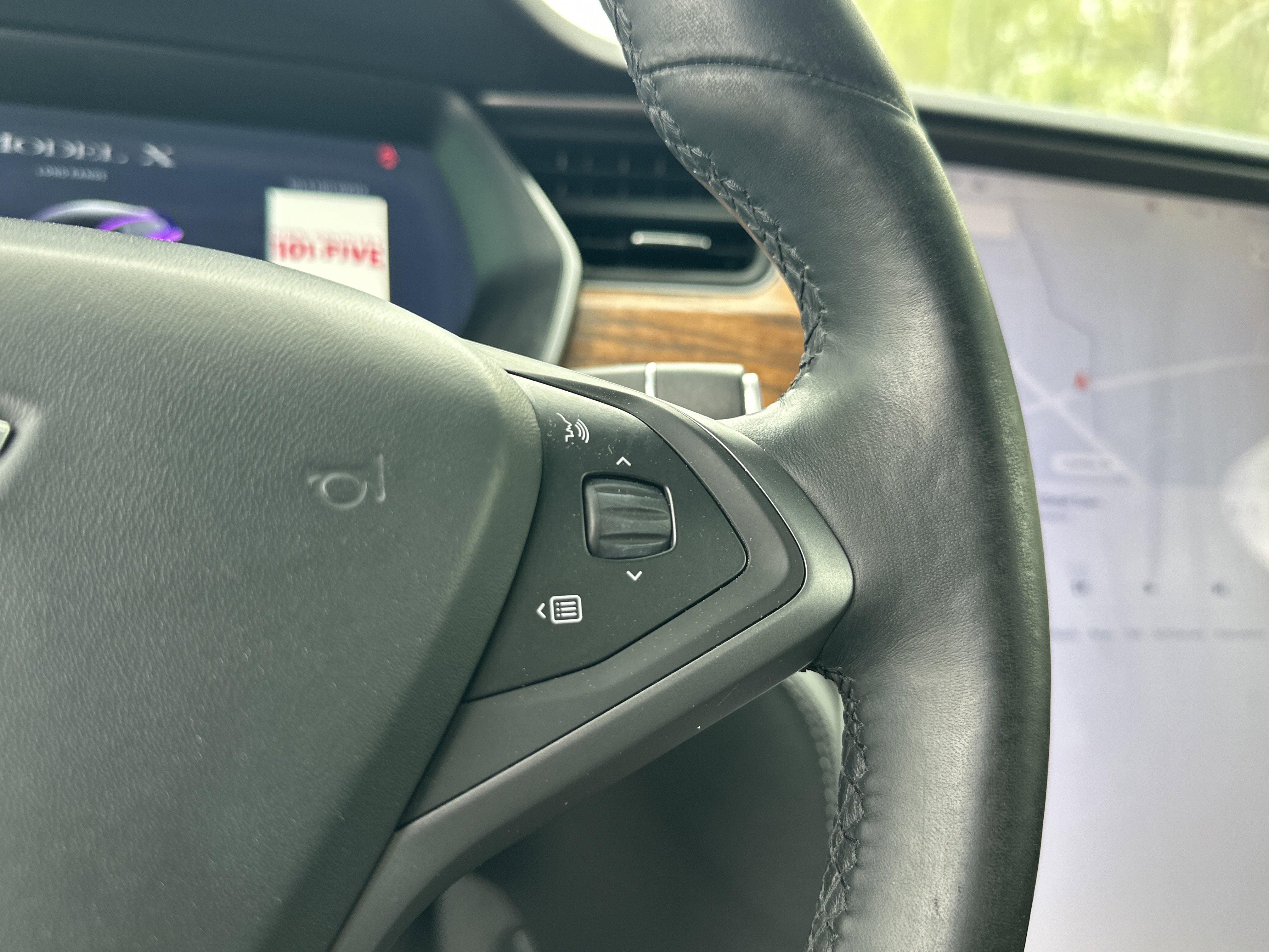 Used 2019 Tesla Model X Long Range image 28