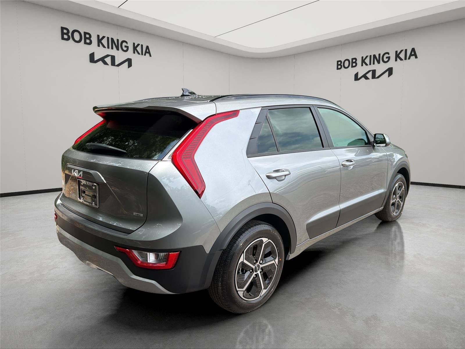 New 2026 Kia Niro LX FWD image 5