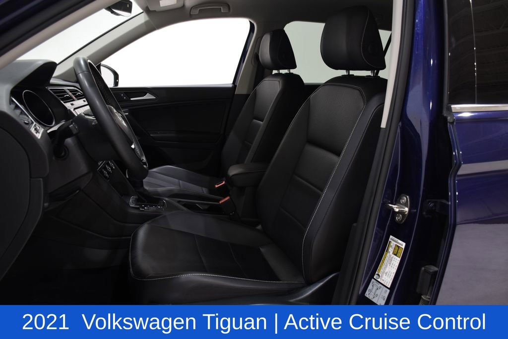 Used 2021 Volkswagen Tiguan SE image 18