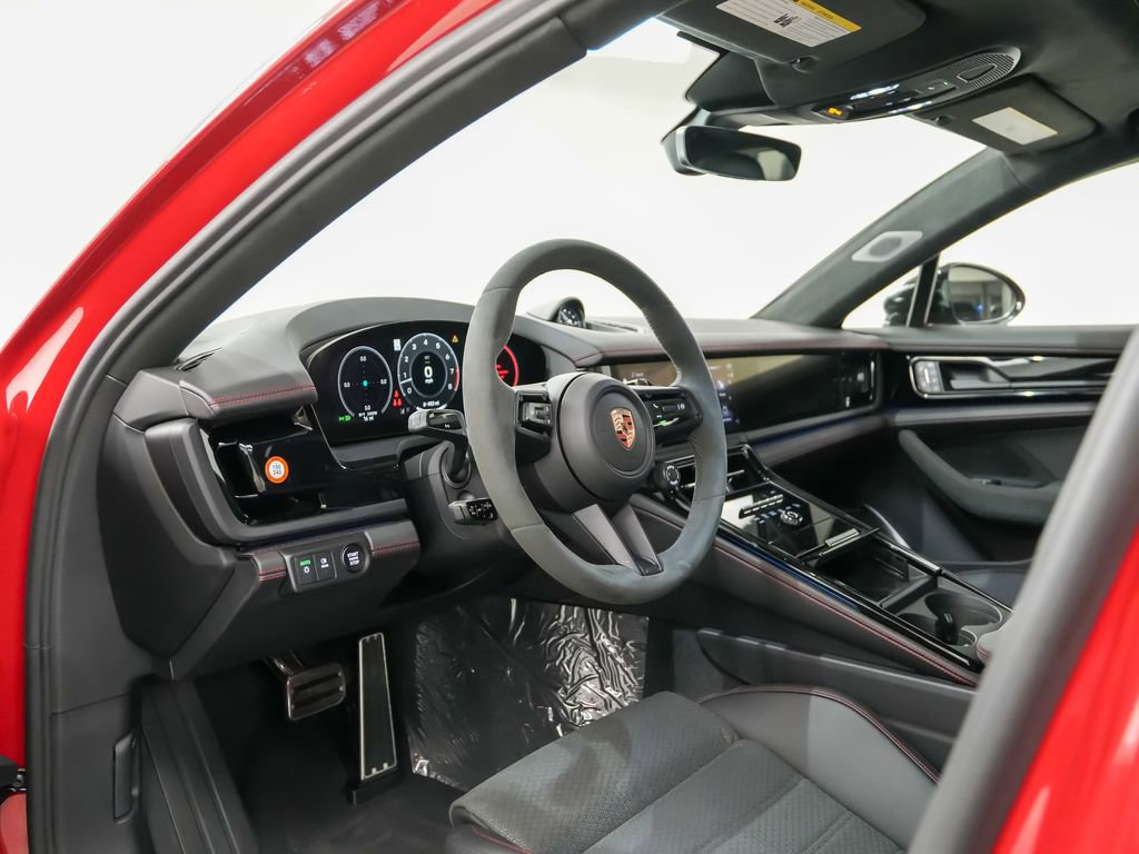 New 2026 Porsche Panamera GTS AWD/4WD image 4