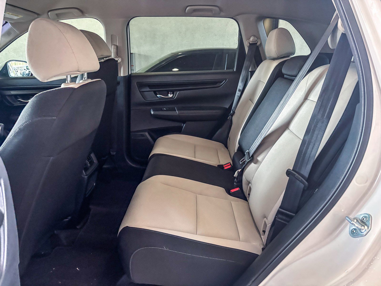 Used 2023 Honda CR-V LX image 19