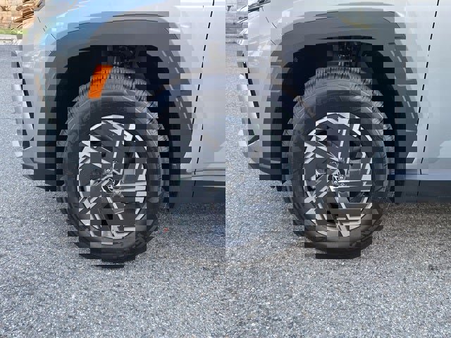 New 2026 Hyundai Tucson Blue SE image 37