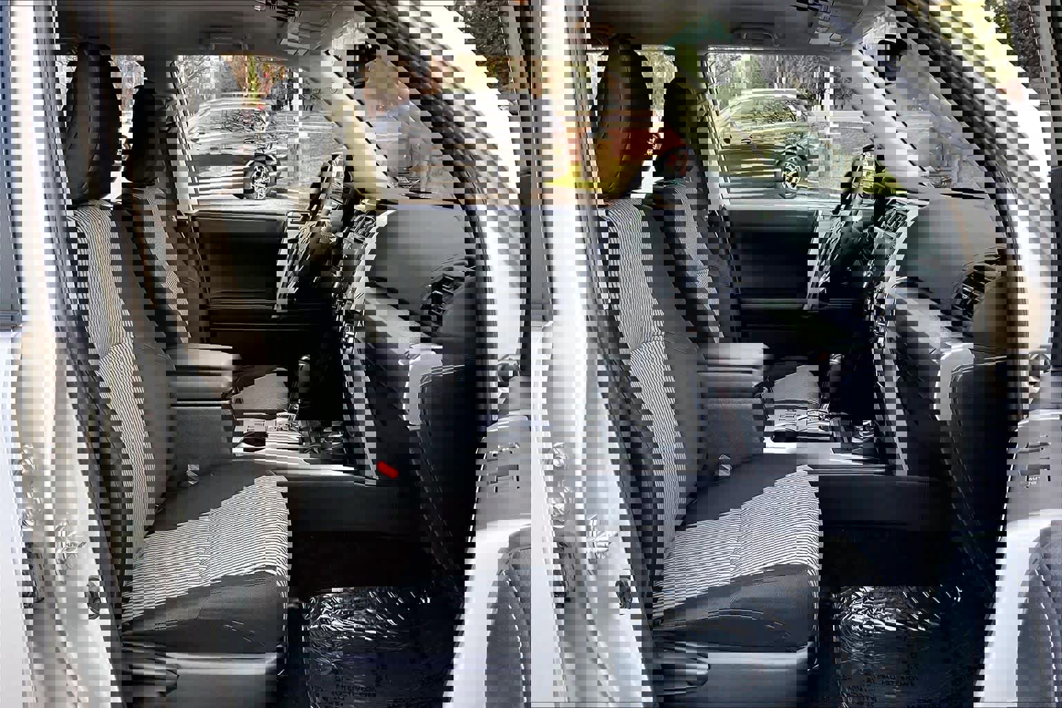 Used 2022 Toyota 4Runner SR5 image 9