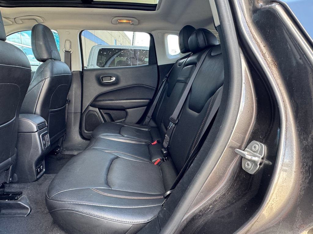Used 2018 Jeep Compass Limited w/ Navigation Group FWD image 29