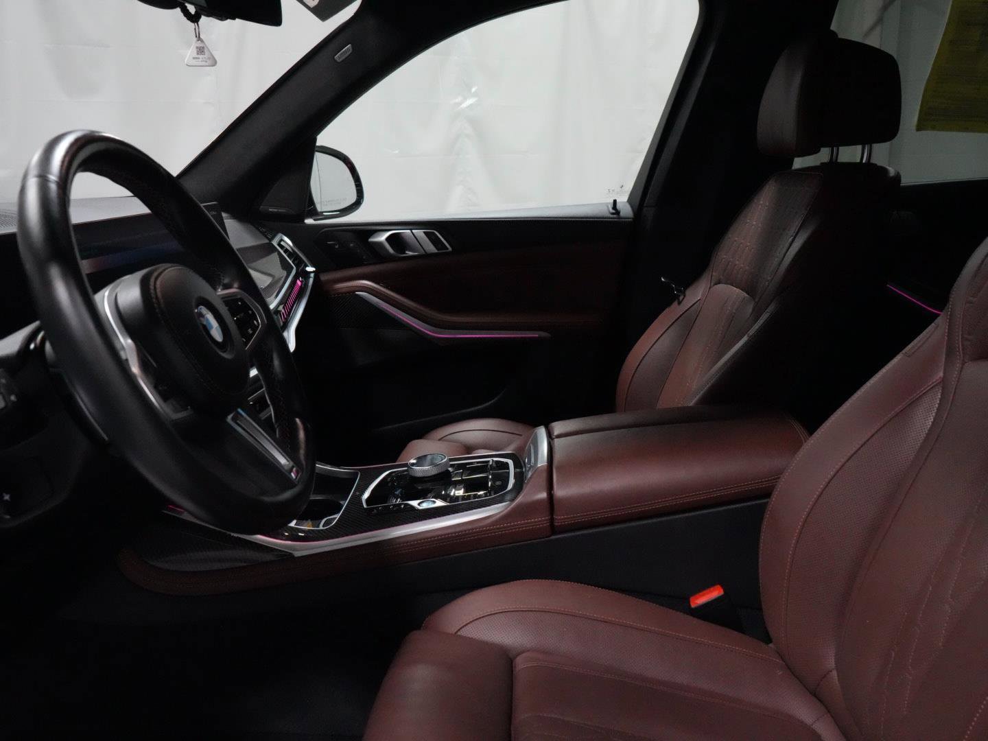 Certified 2023 BMW X7 M60i w/ Executive Package image 3