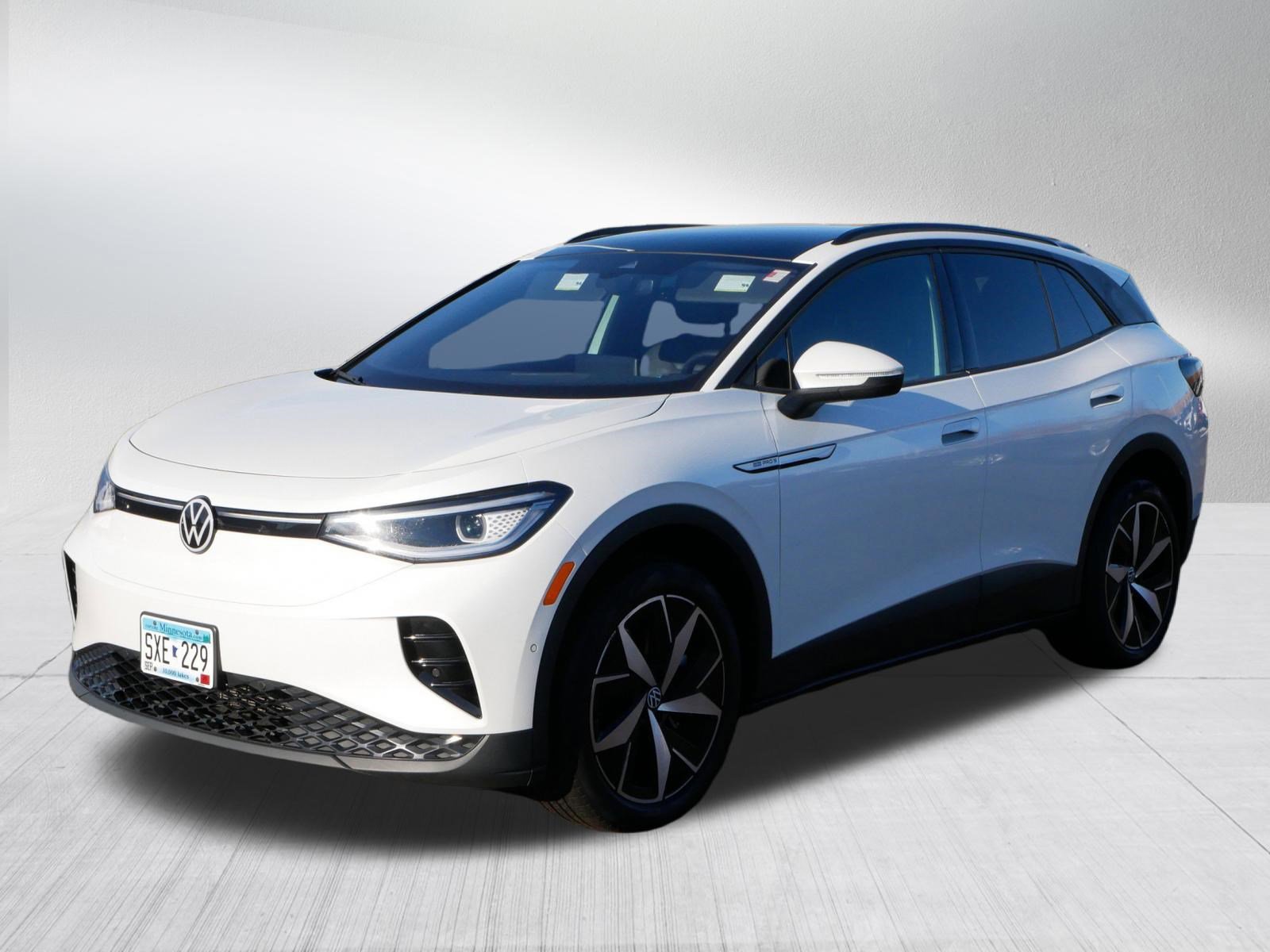 Certified 2023 Volkswagen ID.4 Pro S image 3