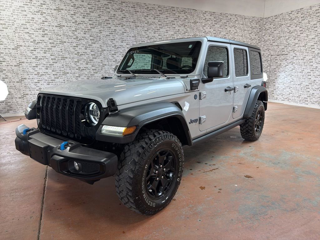 Used 2023 Jeep Wrangler Unlimited w/ Cold Weather Group image 3