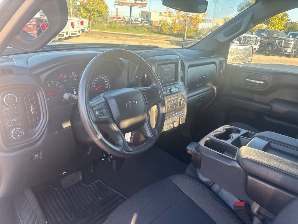 Used 2022 Chevrolet Silverado 1500 Custom Trail Boss w/ LPO, Dark Essentials Package AWD/4WD image 19
