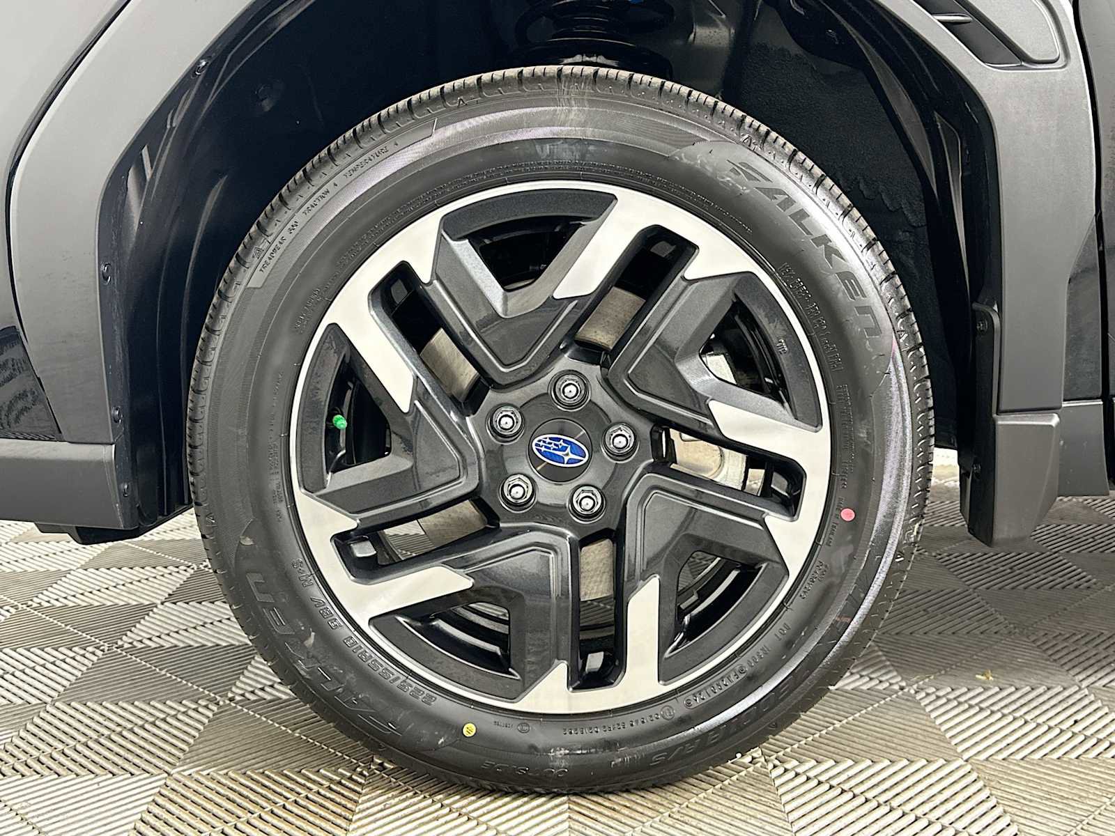 New 2026 Subaru Forester Touring AWD/4WD image 30