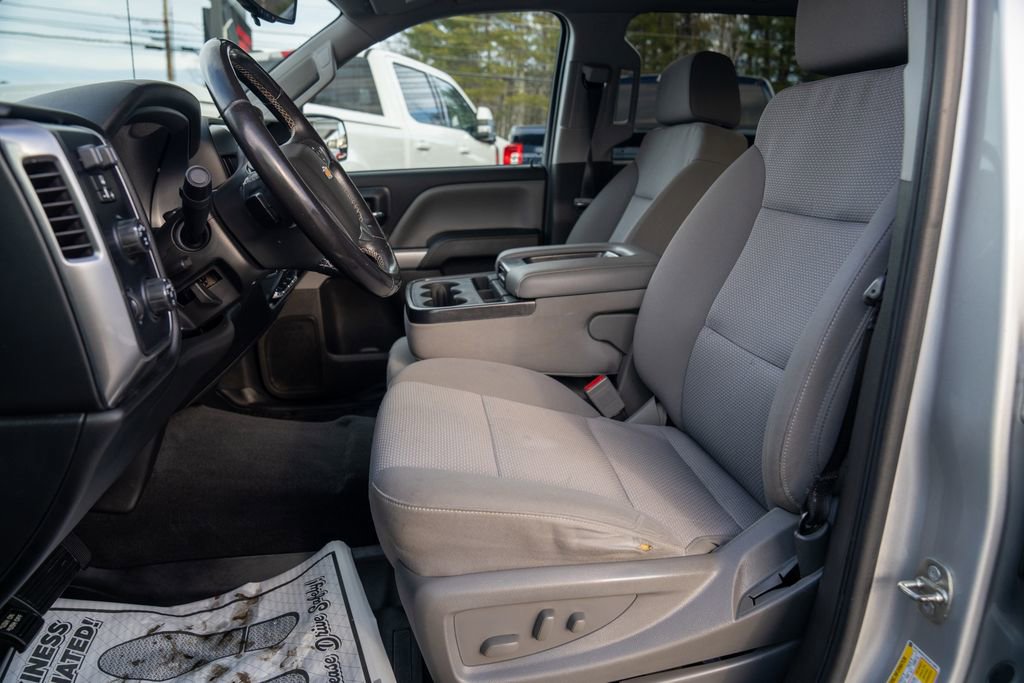 Used 2018 Chevrolet Silverado 1500 LT w/ All Star Edition image 20