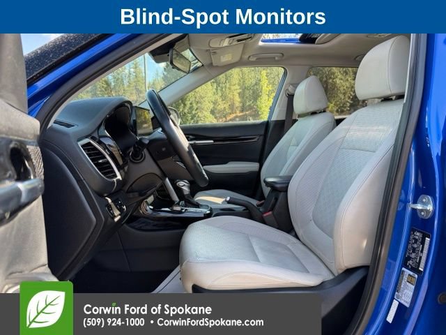 Used 2023 Kia Seltos EX AWD/4WD image 2