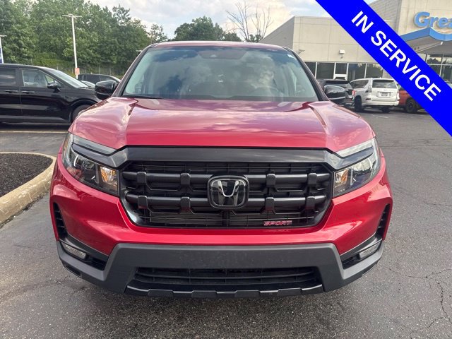 Used 2025 Honda Ridgeline Sport image 2