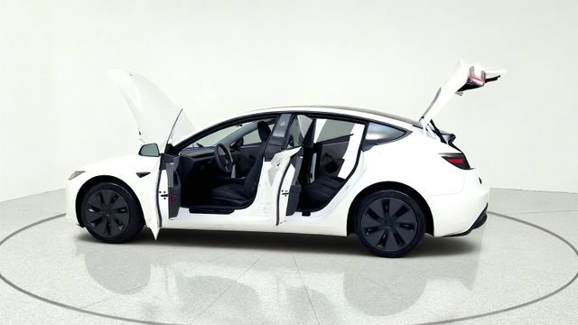 Used 2025 Tesla Model 3 RWD image 15