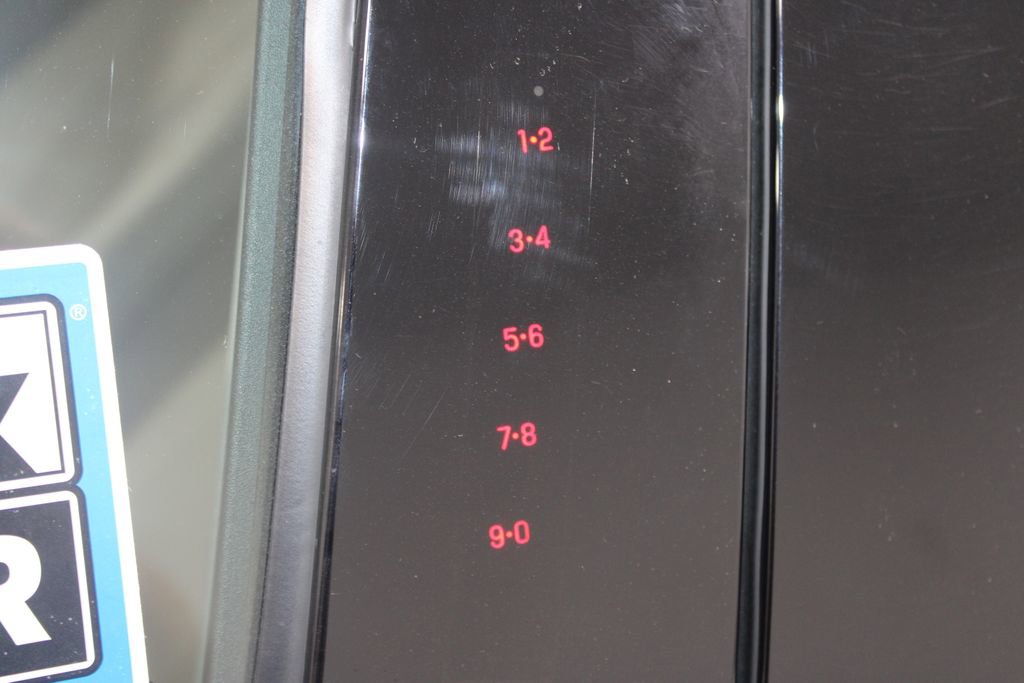 Used 2022 Lincoln Nautilus Reserve w/ Equipment Group 201A image 21